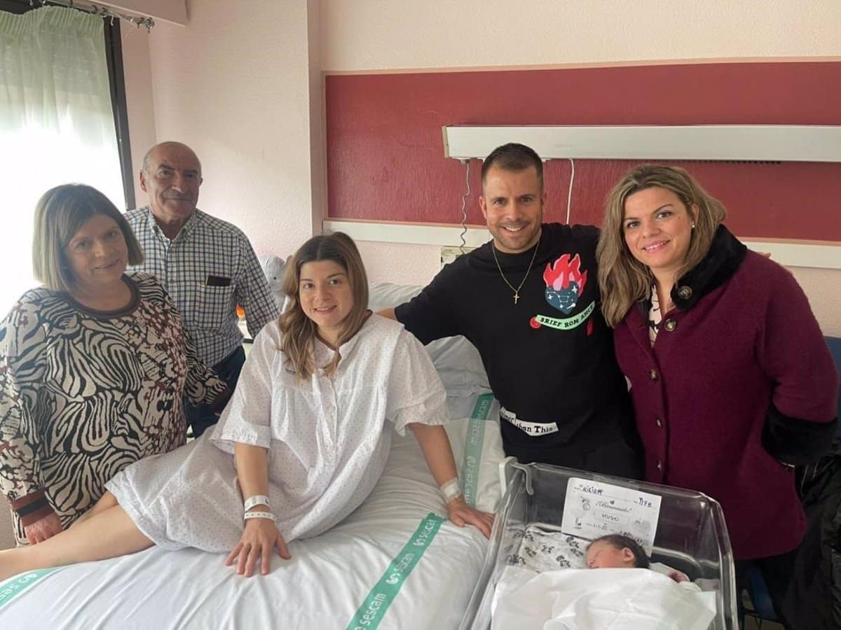 Hugo, el primer bebé del año 2025 en Castilla-La Mancha, nace en Albacete lleno de esperanza y alegría para su familia