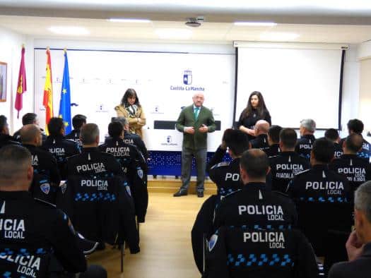 Veintiocho-estudiantes-inician-esta-semana-los-cursos-de-ascenso-en.jpg