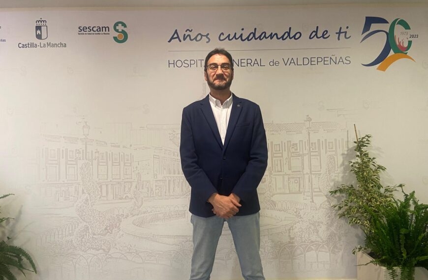 El Colegio de Enfermería de Ciudad Real respalda el impulso a la investigación sanitaria en la I Jornada de Valdepeñas