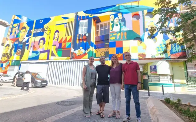 Mural de 16 metros de altura de Rubén Serrano en el mercado municipal Valcentro de Valdepeñas
